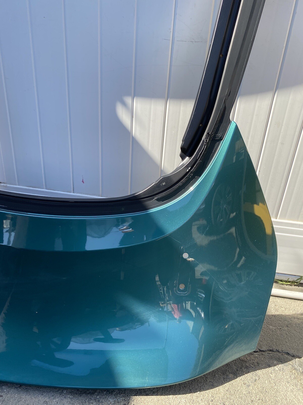 2019 2020 2021 Aston Martin Vantage Tailgate Liftgate Trunk Luggage Lid Rear OEM