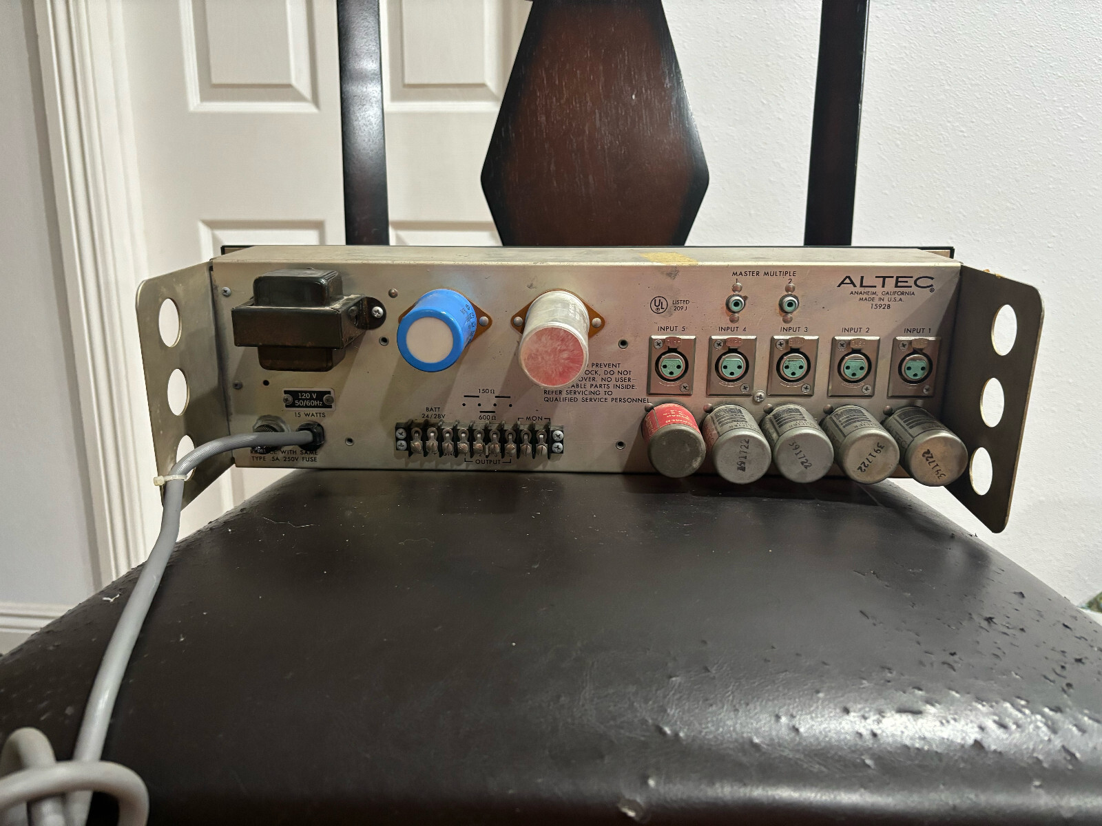 Picture 2 of 3