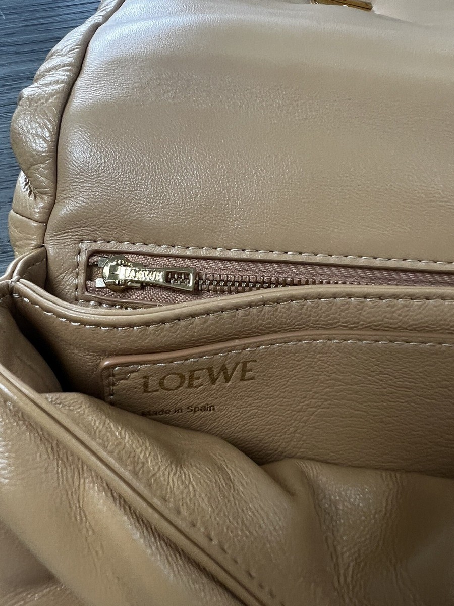 Auth LOEWE Puffer Goya Bag Camel Shiny Nappa Lamb - Shoulder