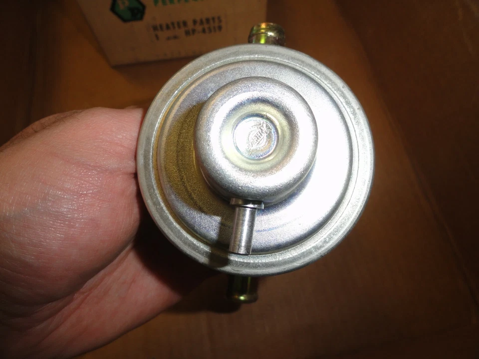 NORS 1969 CHRYSLER IMPERIAL CON CONTROL AUTOMÁTICO DE TEMPERATURA ATC válvula de control del calentador Foto 4 de 4