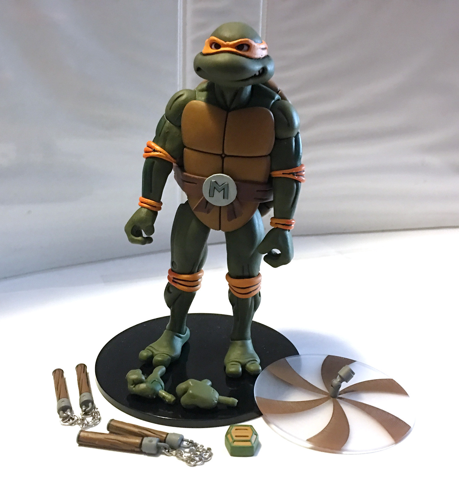 MICHELANGELO • NECA SDCC 2017 • TEENAGE MUTANT NINJA TURTLES BOX SET MICHELANGELO • NECA SDCC 2017 • TEENAGE MUTANT NINJA TURTLES BOX SET