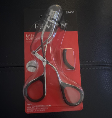 Revlon Eyelash Curler Standard Metal Non-Slip Easy Clean Silver/Black 24436