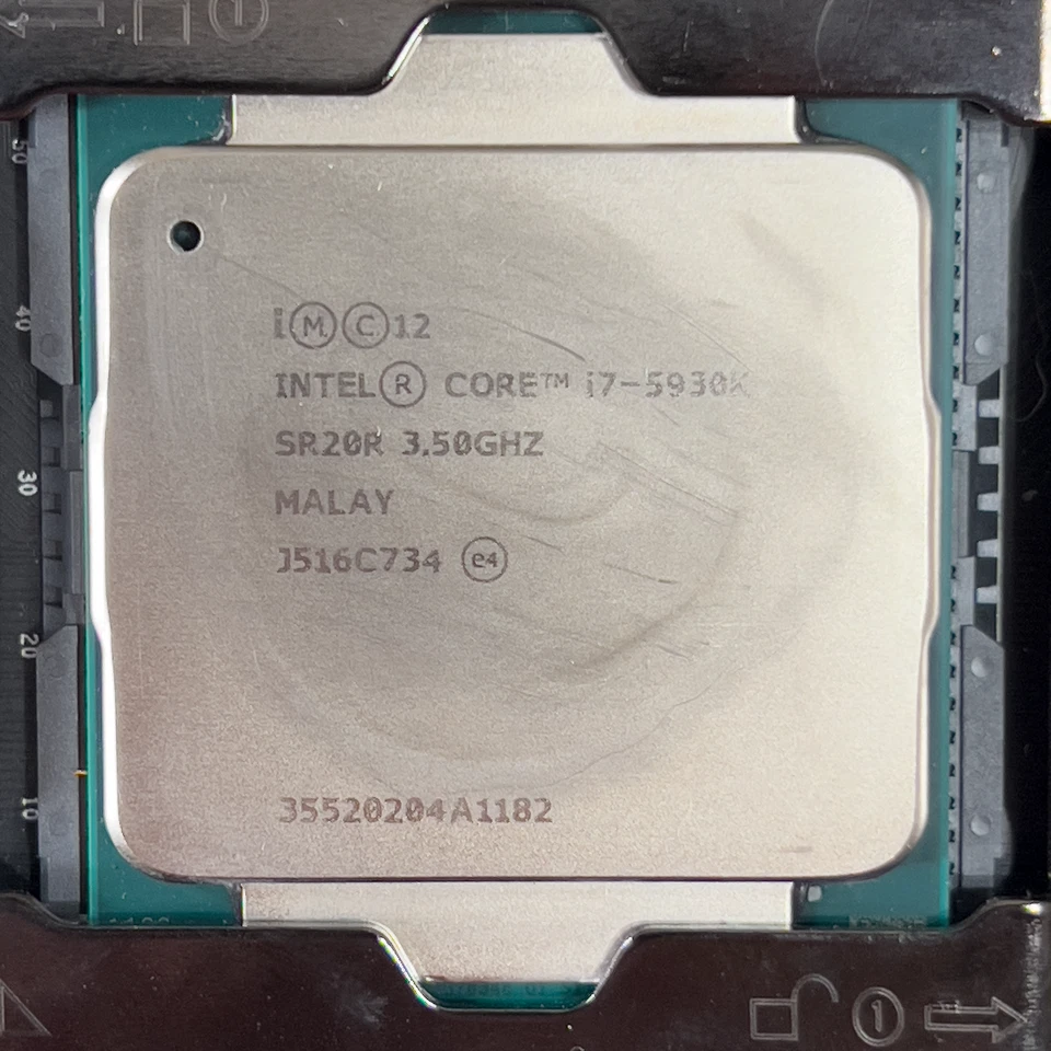 GIGABYTE GA-X99-UD4 Motherboard Intel Core i7-5930k 3.5Ghz + 24GB Viper DDR4 RAM - Image 3 of 4