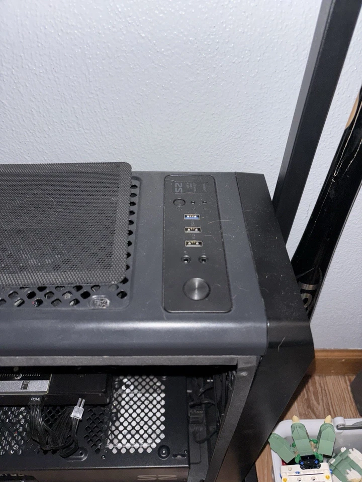 ordenador de sobremesa pc gaming Foto 4 de 4