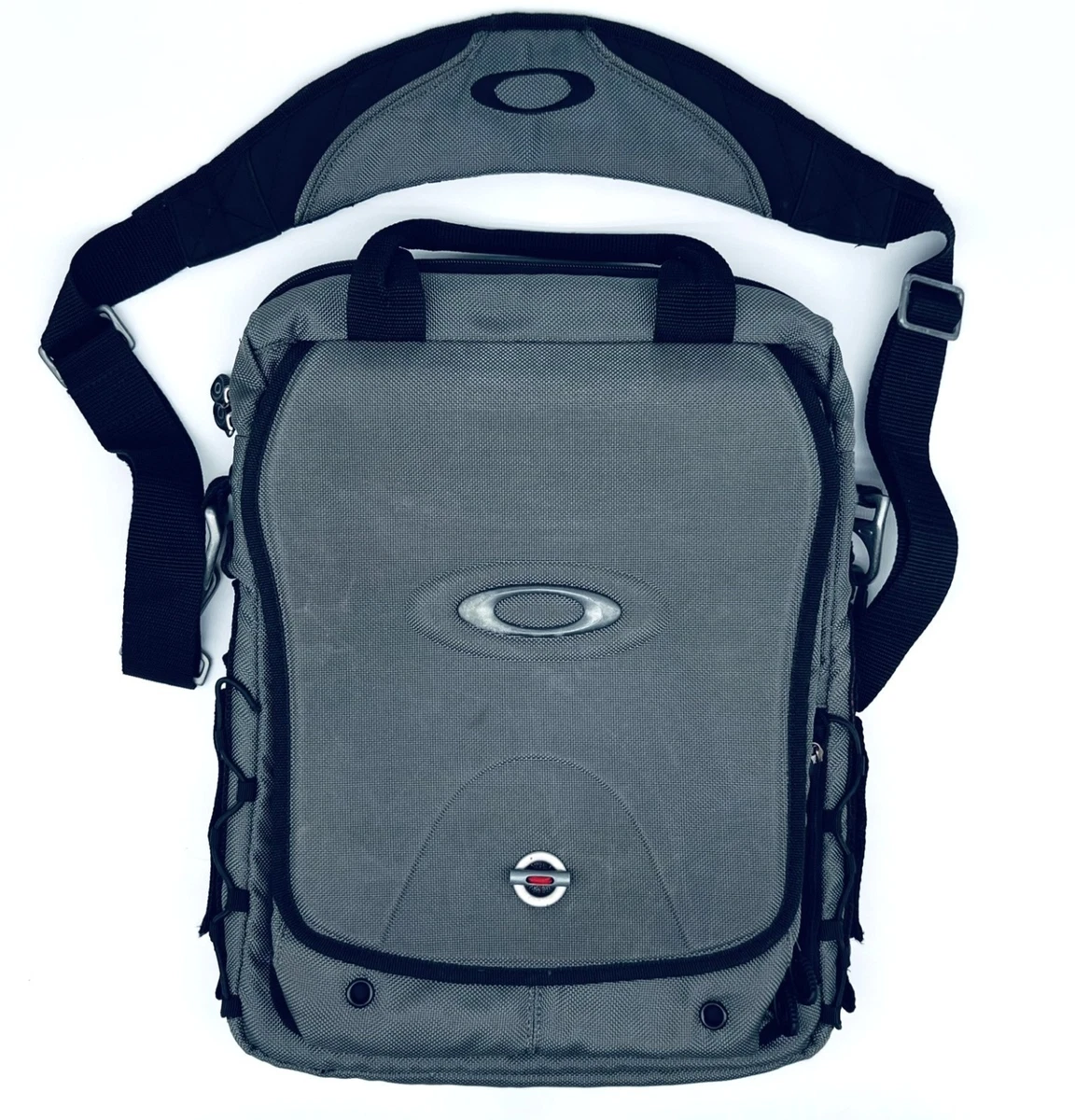 Oakley Men's Nylon Laptop Bags for sale | eBay