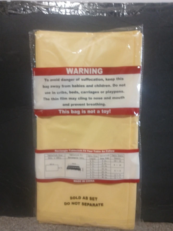 Plastic Table cover 2 pack Rectangle 54" x 108" light yellow - Image 4 of 4