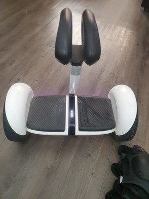 Segway Ninebot miniLITE With Safty Pads Knee Elbow And Wrist Helmet 