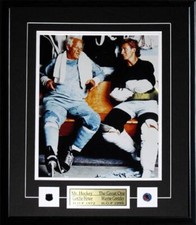 Wayne Gretzky & Gordie Howe Locker Room 11x14 Hockey Collector Frame