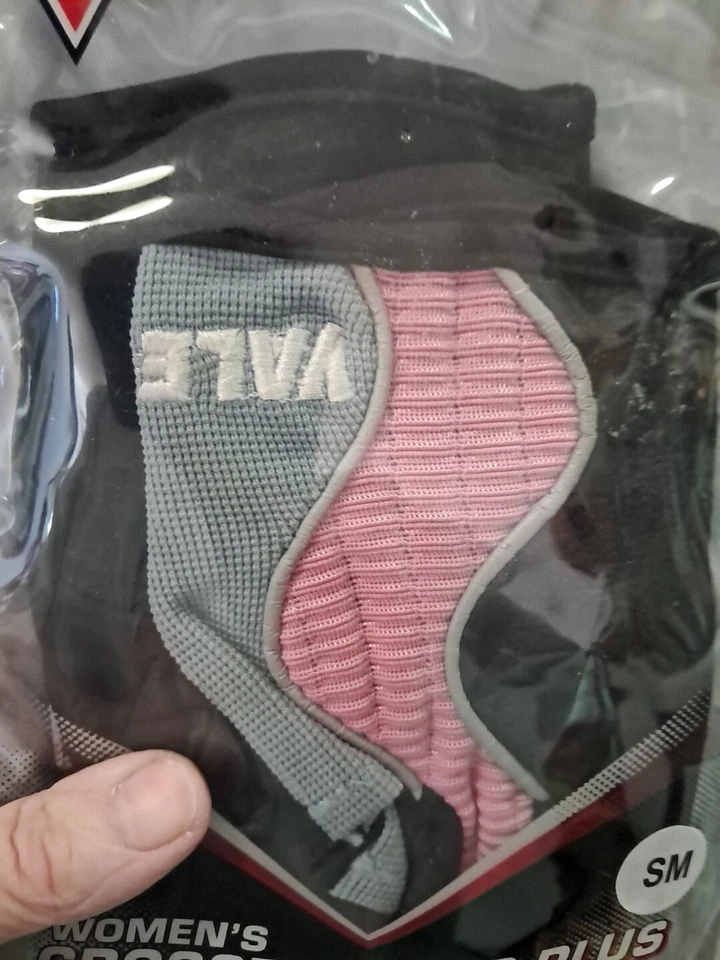 Guantes elípticos para mujer Valeo Plus de cuero acolchados rosa palma/negro talla pequeña Foto 2 de 4