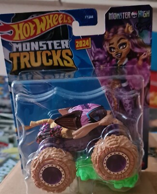 Hot Wheels Monster Trucks Treasure Hunt Monster High ''Clawdeen Wolf 2; MoC