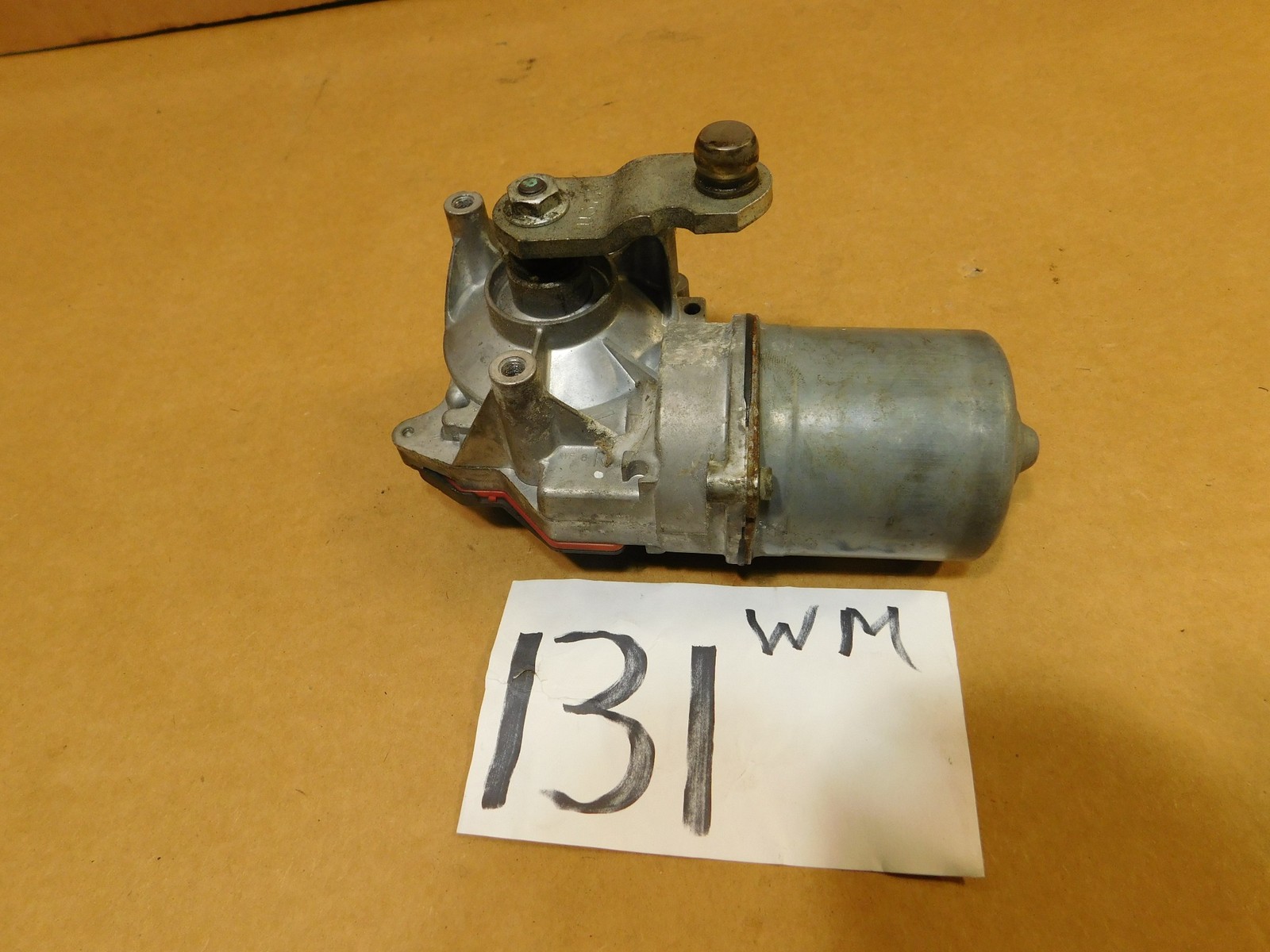 2008 - 2009 Mercury Mariner FRONT Used front Windshield Wiper Motor #131-WM