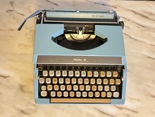 Japan No. MC 8606876 Royal  Mustang Portable Typewriter Blue with case thumbnail
