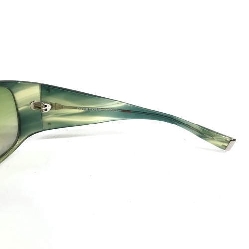 Oliver Peoples Sunglasses Cyn CL Striped Green Frames with Green Gradient Lenses - Picture 10 of 12