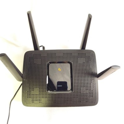 Linksys EA8300 Max-Stream AC2200 Tri-Band WiFi Router Gigabit USB 3.0