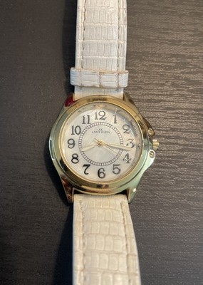 Anne Klein AK Women's Gold Tone Watch White MOP Dial New Battery Runs Y121E