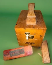 Vintage Esquire Shoe Valet DeLuxe Shine Box, Barton DyanShine Brushes & Supplies