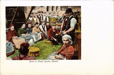 PC LONDON SZENE IN COVENT GARDEN MARKET ENGLAND (u20875)