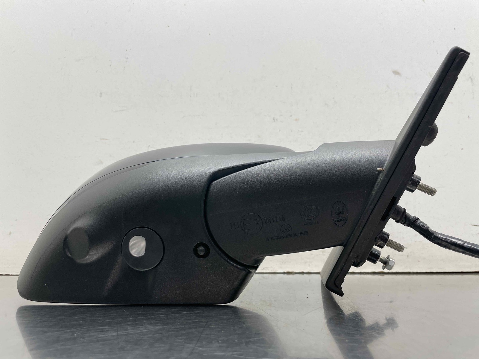 2018 Maserati Levante Passenger Right Door Mirror RH W/Cam Signal W/Blindspot RH