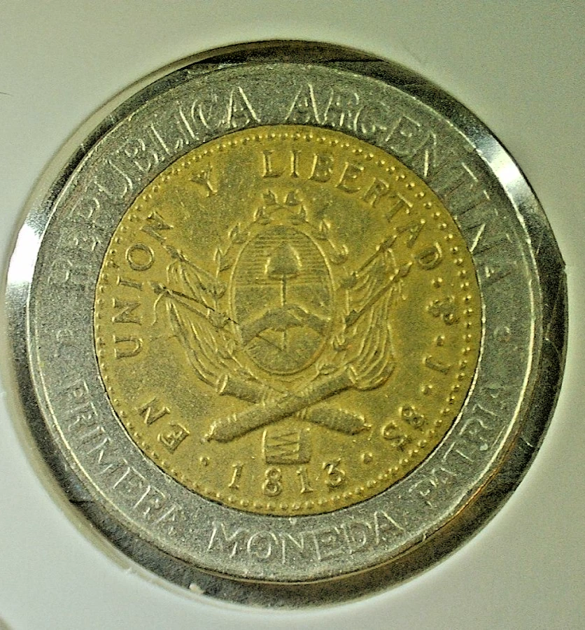 VENTA MUNDIAL DE MONEDAS - ARGENTINA 1995--MONEDA DE UN PESO--Moneda de composición bimetálica KM# 112 Foto 2 de 3