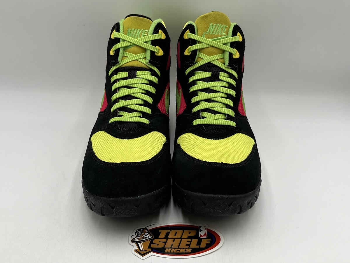 New Nike Vintage Y2K ACG Green Hiking Shoe 2006 Size 12 Caldera