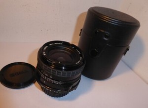 MINOLTA MD  SIGMA MINI WIDE II 28mm F2.8 WIDE ANGLE LENS CLEAN & WORKING  (689)