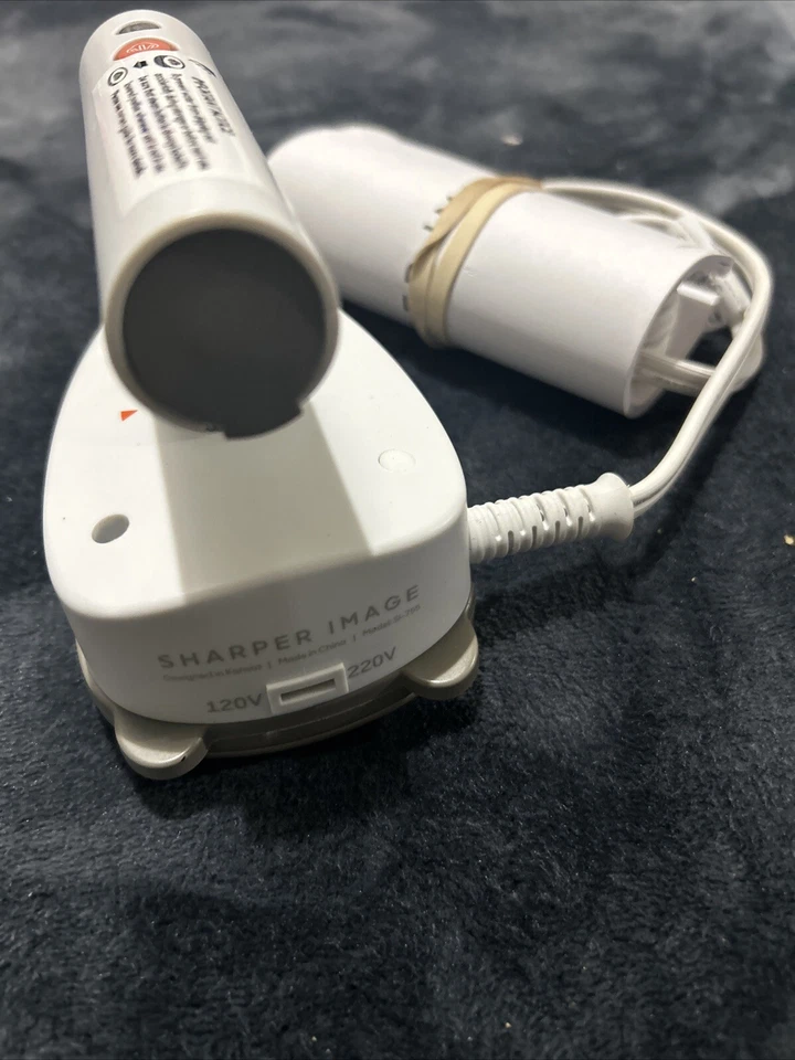 Plancha de vapor de doble voltaje Sharper Image Si-755 fuera de caja Foto 2 de 4