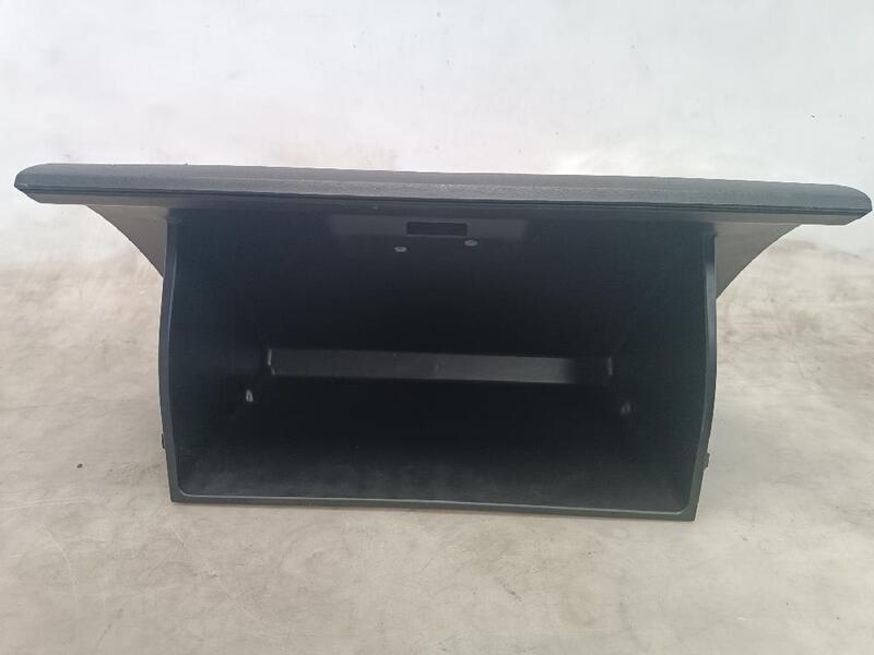 シングル・ボックス NEW GENUINE SUZUKI 06-15 GRAND VITARA LOCK, GLOVE BOX BLACK