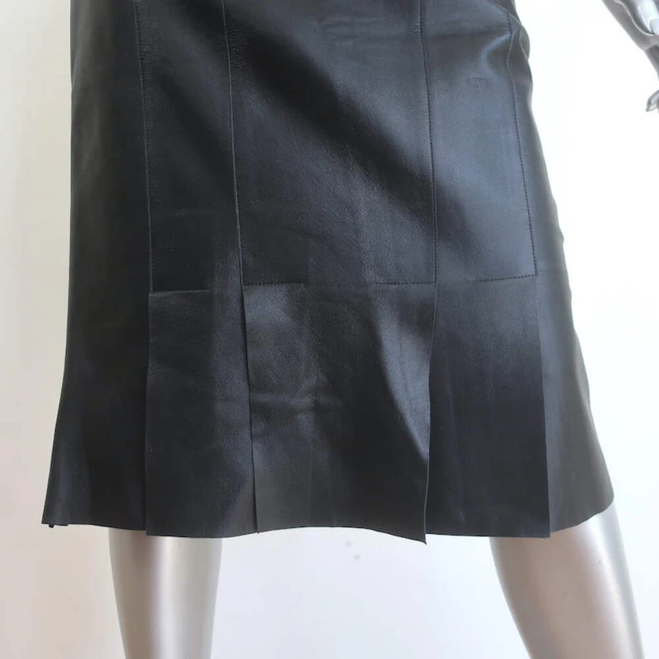Falda lápiz de cuero plisado Akris negra talla US 8 Foto 2 de 4