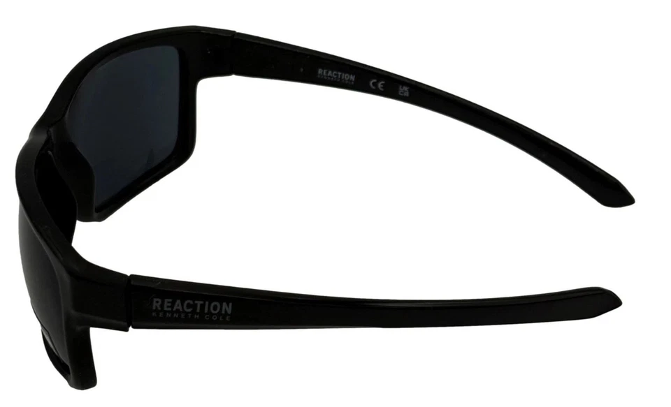 Gafas de sol Kenneth Cole Reaction para hombre negras envolventes rectangulares de plástico KC1436-01A Foto 3 de 3
