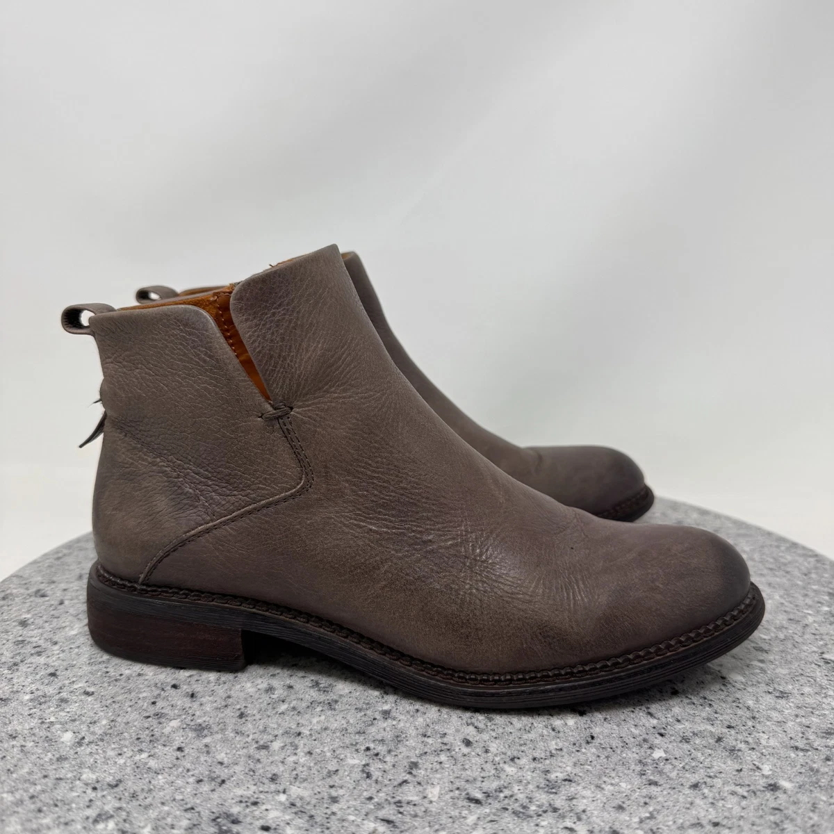 Franco Darto Hyla distressed Grey Leather Ankle Boots size 8.5 Franco Sarto Hyla Leather Ankle Boot Women main image 2