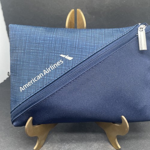 American Airlines First Class Toiletry Bag NEW - Picture 2 of 4
