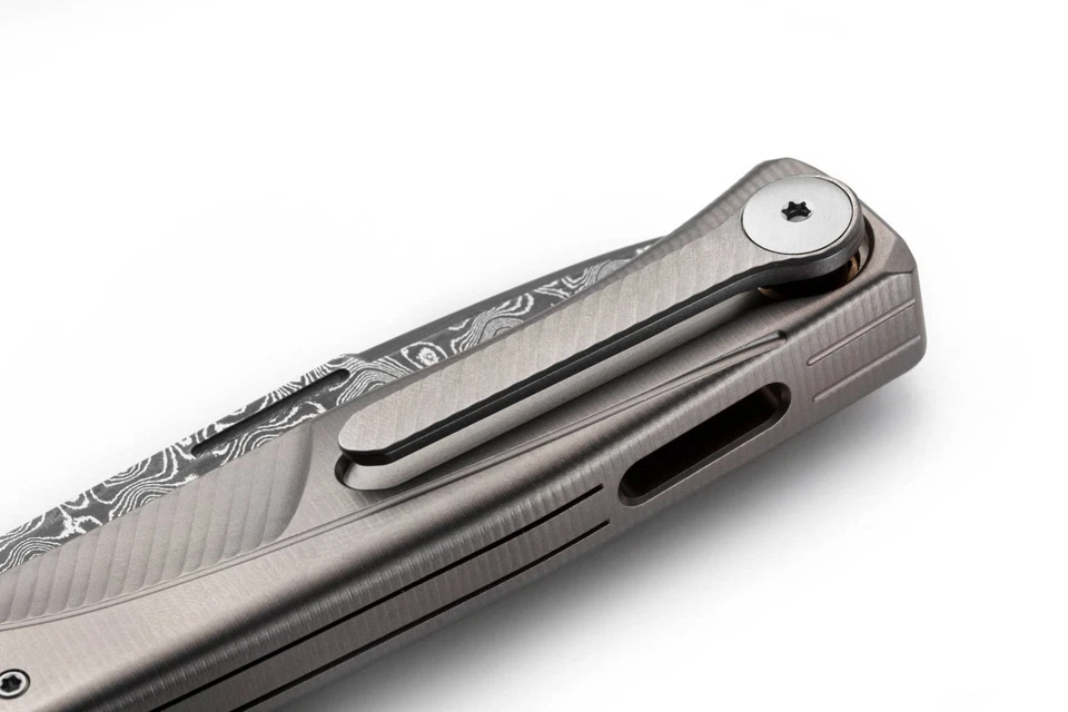 Cuchillos LionSteel Thrill Slip-joint TL D GY Damasco Gris Titanio Foto 3 de 4