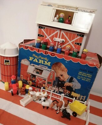 Vintage Fisher Price Little People Play Family Farm Fattoria