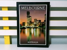 Melbourne Australia Tourism Brochure! PB Booklet by Nucolorvue Productions