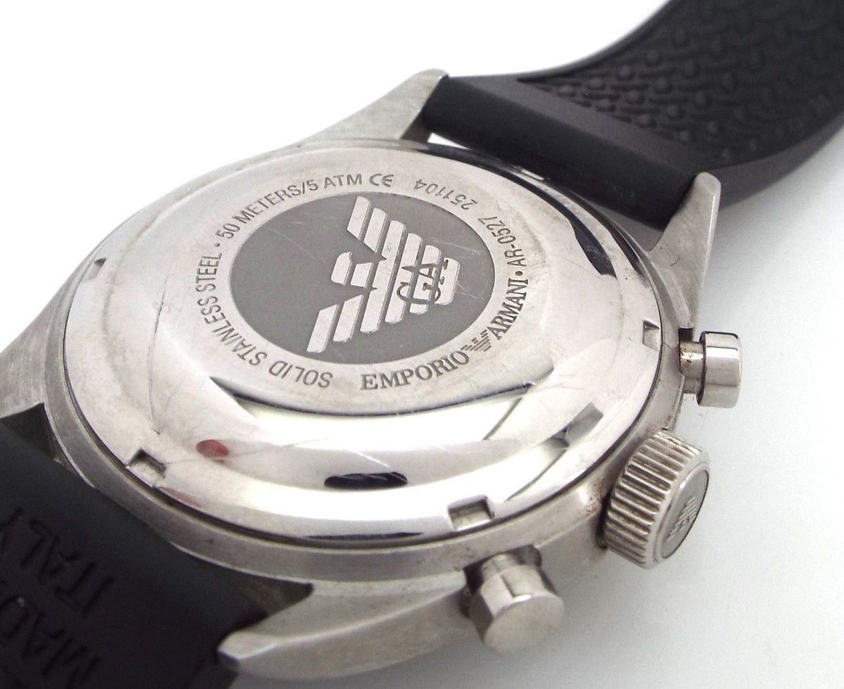 8-85 EMPORIO ARMANI AR-0527 クロノグラフ 腕時計 【公式通販】