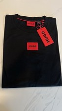 HUGO Men s Black Crew Neck T-Shirt Size S Red Logo Patch Solid