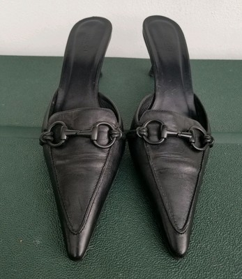 gucci pointed shoes