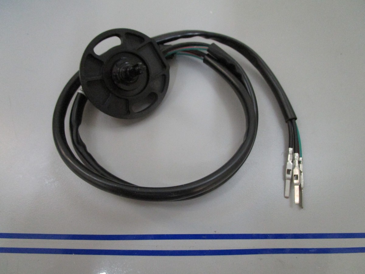ソケット Amazon.com: Standard Motor Products - S874 Turn Signal Lamp