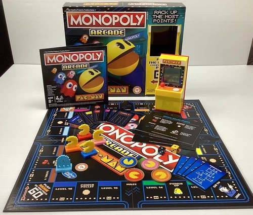 Monopoly PAC MAN Board Game Electronic Retro Arcade Bank Family Fun 2-4 Players - Picture 1 of 12
