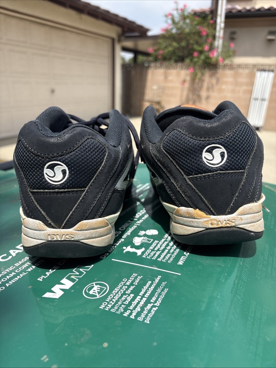 VTG DVS Shoe company 'TYRANT' 1999 Sz8 Rare Skateboarding vintage