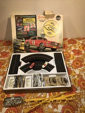 Aurora Model Motoring Slot Car Set #11950 Sears #95049 Thunder Jet 500 With Cars
