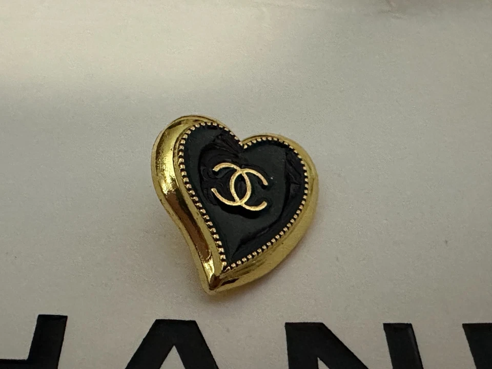 4 VINTAGE CHANEL BUTTONS Hearts, Gold  & Black  CC Heart Button Stamped - Image 3 of 4