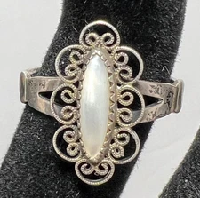 Wheeler Mfg. Vintage Navajo Inspired 925 Sterling Silver MOP Stone Ring Sz 6.5