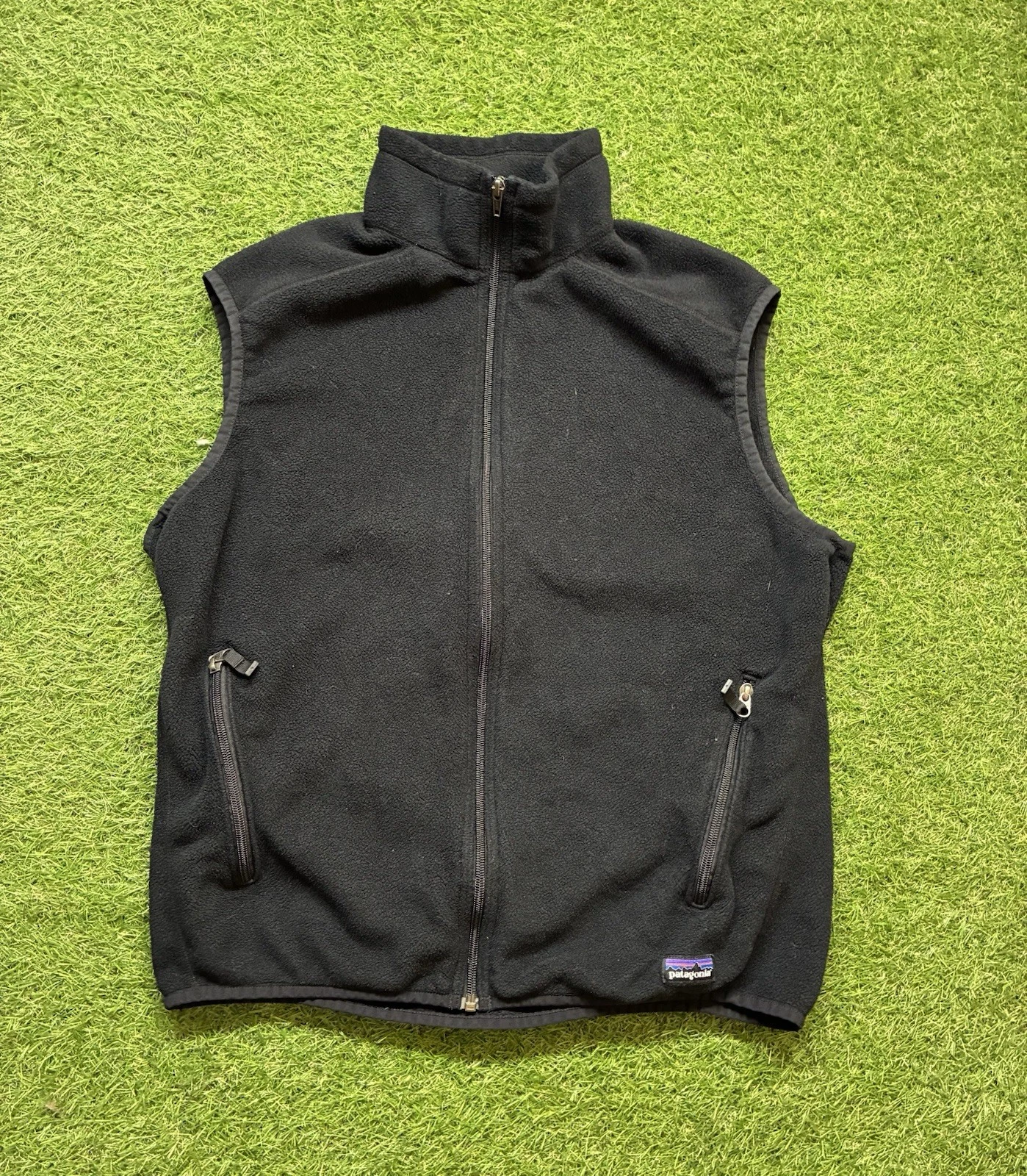 Patagonia Synchilla Fleece Vest Mens Black Full Zip Sleeveless Jacket Size L