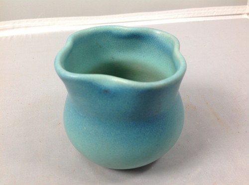 Vintage Van Briggle signierte kleine Vase matt türkis - Bild 2 von 5