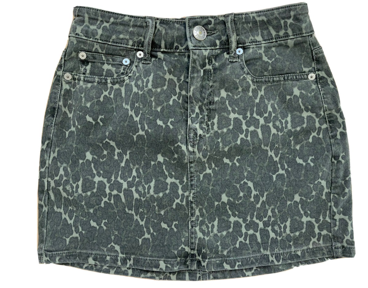 American Eagle Green Leopard Print Hi Rise Mini Skirt Size 0