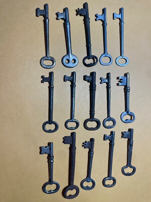 15  REAL Vintage Skeleton Keys ANTIQUE VINTAGE AUTHENTIC KEYS