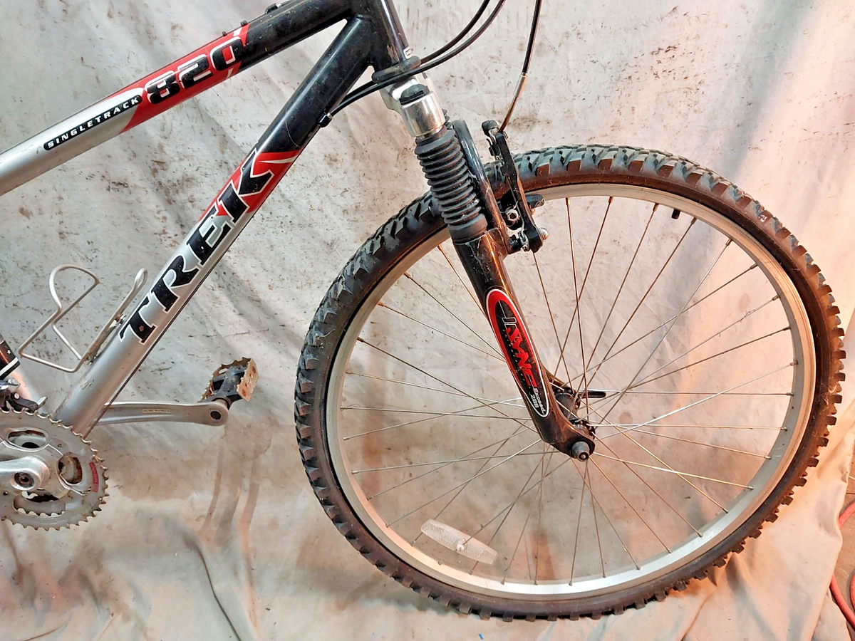 1998 Trek 820 MTB Bike 14