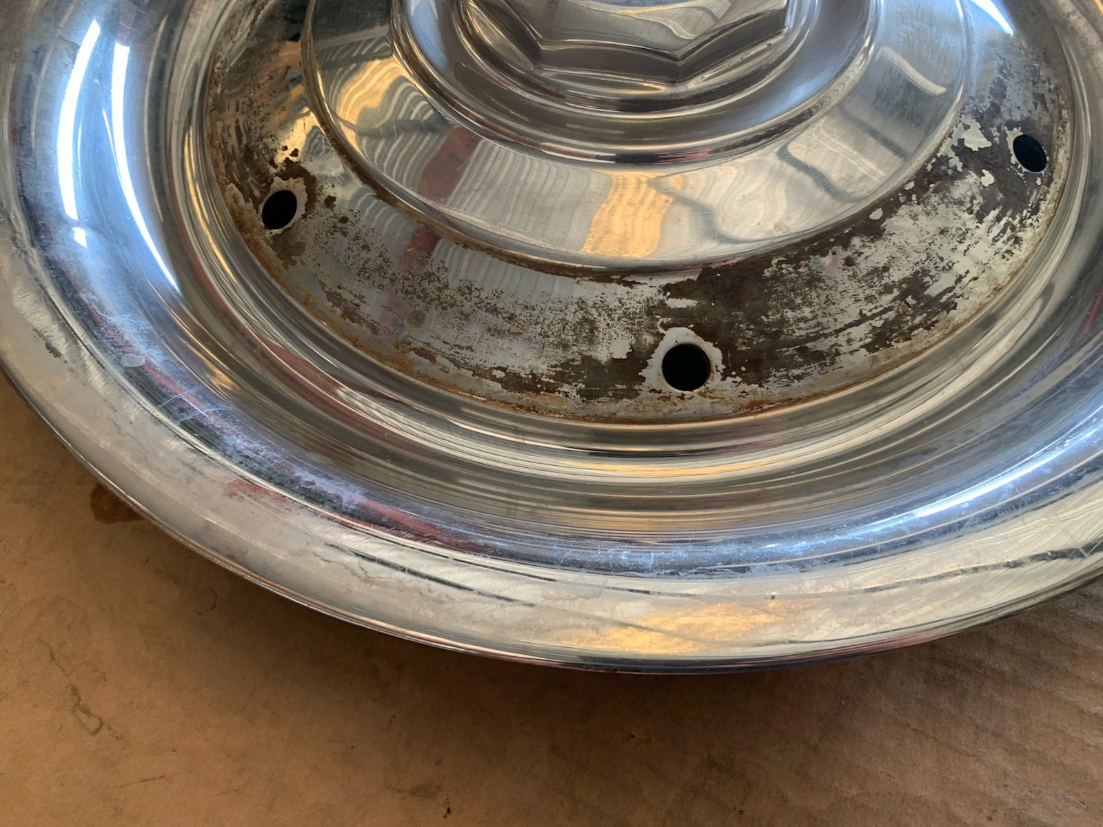 Bentley Hubcap Rim Wheel Cover Hub Cap 17" Across OEM USED NO RING