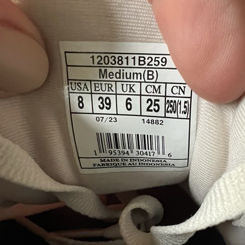 Scarpe da corsa Brooks Adrenaline GTS 23 supporto donna 8 villa bianche sneakers - Foto 16 di 24